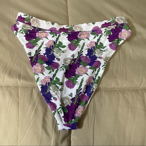 NWOT Dippin’ Daisy’s Floral Ultra Bottom Size Large - Picture 4 of 5